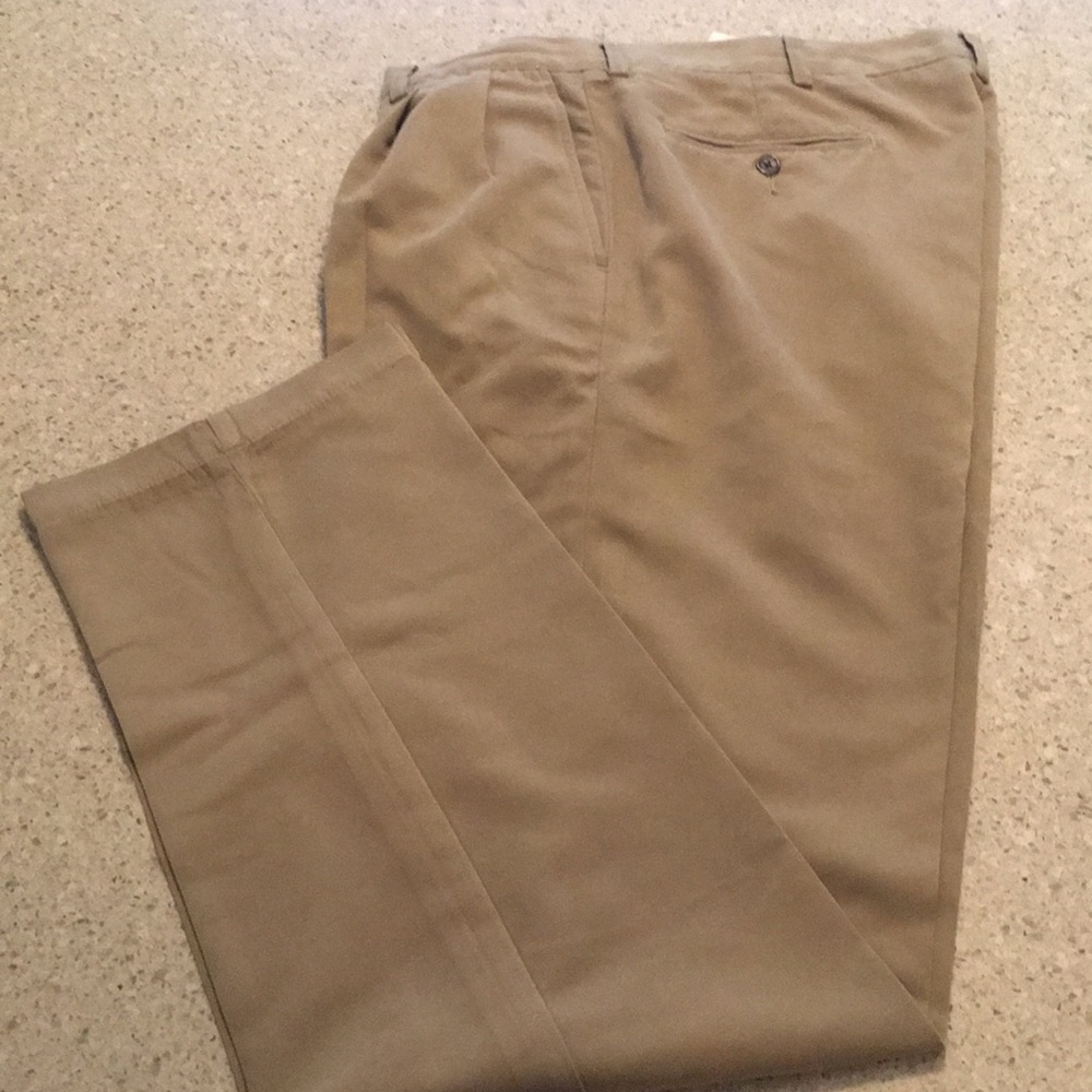 Super soft Lauren by Ralph Lauren slacks 36/32